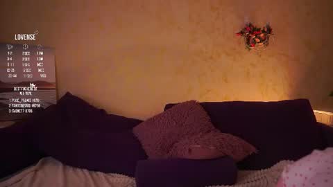 Snapshot of burnletitallburn chatting on July 2026 02:50:01 AM Jessica online show from July 2026 02:50:01 AM