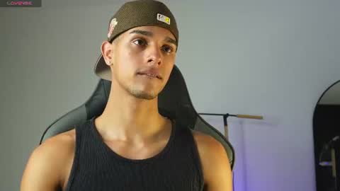 Snapshot of busterspinter chatting on June 2026 08:42:02 AM Buster independent model online show from June 2026 08:42:02 AM