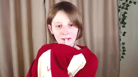 C0ralynx online show from November 2025 05:59:01 PM