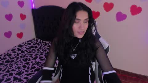 caelisse_cb online show from February 2026 04:58:02 PM