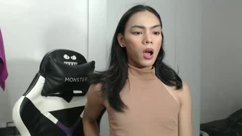 Snapshot of caitessa_bellemoir chatting on December 2025 02:47:01 PM caitessa_bellemoir online show from December 2025 02:47:01 PM