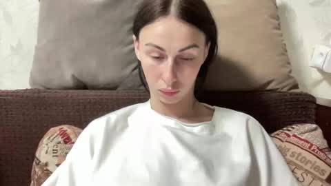 Anna online show from April 2026 07:38:02 PM