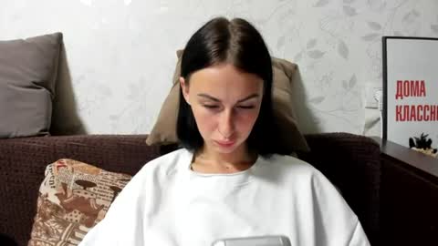Anna online show from July 2026 08:33:02 PM