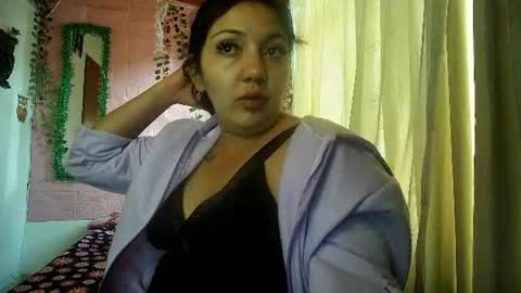 Snapshot of callme_lolas chatting on July 2026 07:49:01 PM paula online show from July 2026 07:49:01 PM
