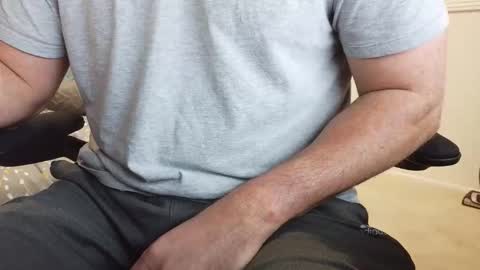 Snapshot of callmeroger33 chatting on February 2026 04:36:02 PM callmeroger33 online show from February 2026 04:36:02 PM