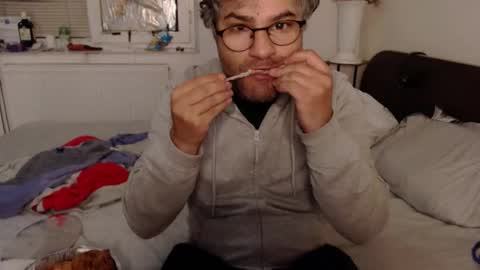 Calvinjohnlad online show from November 2025 12:20:02 AM