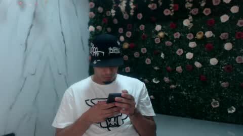 cam_xman online show from June 2026 01:56:01 PM