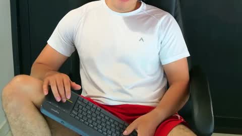 camara110 online show from February 2025 05:37:01 PM