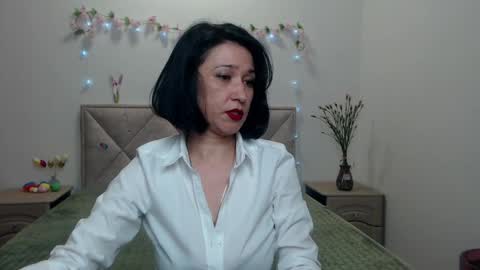 Cameronenns online show from April 2026 06:38:01 PM