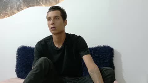 Snapshot of cameronsilverman chatting on June 2026 10:19:02 PM cameronsilverman online show from June 2026 10:19:02 PM