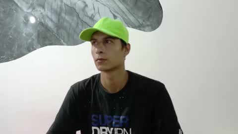 Snapshot of cameronsilverman chatting on June 2026 07:49:01 PM cameronsilverman online show from June 2026 07:49:01 PM