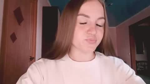 Lizz online show from June 2026 11:26:02 AM