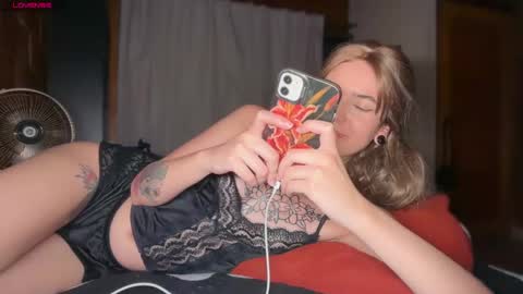 camii19y online show from February 2026 12:28:01 AM