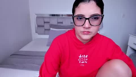 Snapshot of camila_buitrago chatting on June 2026 07:27:02 PM Camila buitrago online show from June 2026 07:27:02 PM