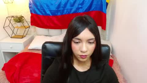 Snapshot of camilah_tk chatting on June 2026 12:41:02 PM Cami online show from June 2026 12:41:02 PM