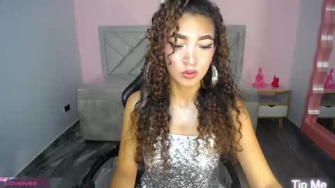 Snapshot of camilavixen_ch chatting on June 2026 08:23:01 PM camila online show from June 2026 08:23:01 PM