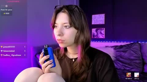 Snapshot of camilla_evers chatting on May 2026 06:32:01 AM Camilla online show from May 2026 06:32:01 AM