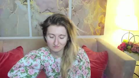 Snapshot of camilladreamer chatting on June 2026 10:08:01 PM camilladreamer online show from June 2026 10:08:01 PM