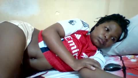Snapshot of camillah_sweet chatting on June 2026 07:13:02 AM camillah_sweet online show from June 2026 07:13:02 AM