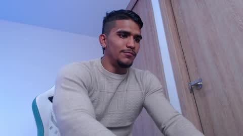 camilo_contre21 online show from April 2026 07:04:02 PM