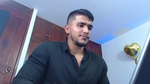 camilo_contre21 online show from June 2026 07:58:02 PM
