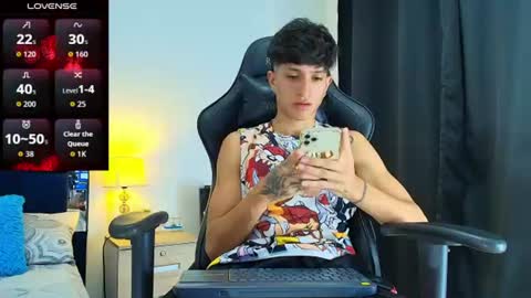 Snapshot of camilobass_ chatting on July 2026 12:50:01 AM Camilo Bass online show from July 2026 12:50:01 AM