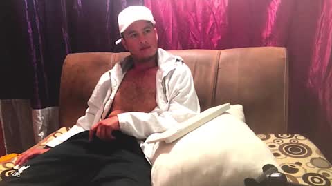 camivaron online show from February 2025 04:37:02 AM