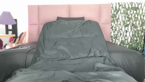 camturbery online show from April 2026 11:35:01 AM