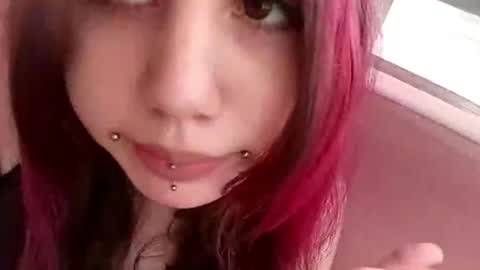 Mari online show from June 2026 11:07:02 PM