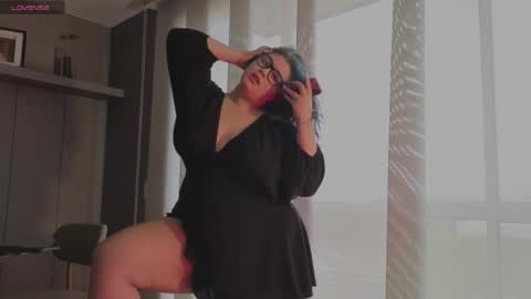 candelariia_ online show from April 2026 09:43:01 PM