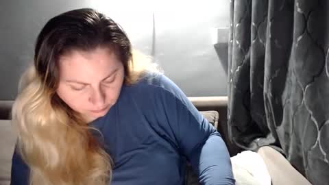 Laura online show from February 2026 07:21:01 PM