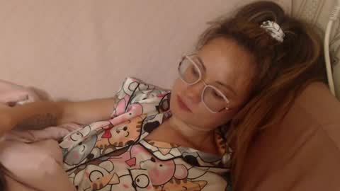 say meow and send tip  online show from June 2026 06:01:02 PM