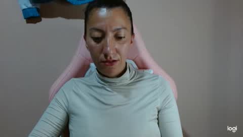 Snapshot of candymilfff chatting on March 2026 10:17:02 PM candymilfff online show from March 2026 10:17:02 PM