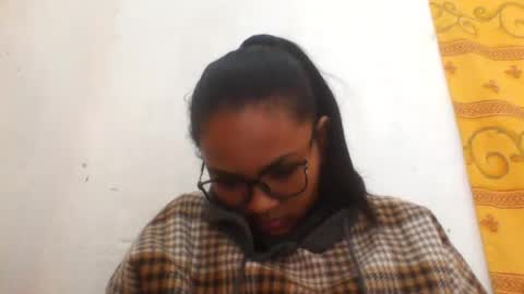 Snapshot of candysourensx chatting on June 2026 06:51:02 AM CandySourensx online show from June 2026 06:51:02 AM