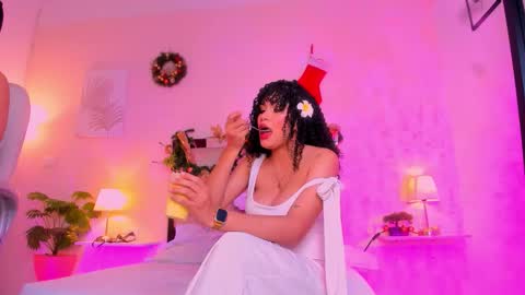 Snapshot of candyygirl_1 chatting on November 2025 07:05:02 PM Candy online show from November 2025 07:05:02 PM