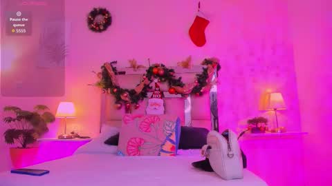 Snapshot of candyygirl_1 chatting on December 2025 07:19:02 PM Candy online show from December 2025 07:19:02 PM