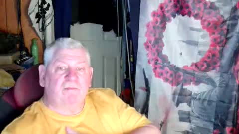 canoelicker69 online show from April 2026 07:58:01 PM