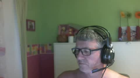 Snapshot of capitaine1959 chatting on July 2026 02:05:17 AM capitaine1959 online show from July 2026 02:05:17 AM