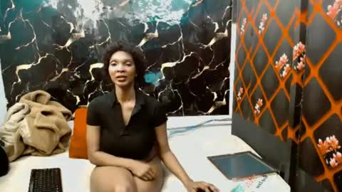 Snapshot of caramelminxx_ chatting on July 2026 07:49:01 AM caramelminxx_ online show from July 2026 07:49:01 AM
