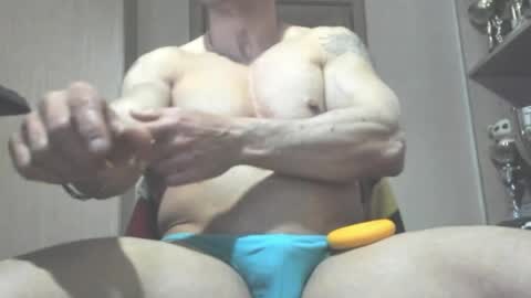 Laz online show from April 2026 06:21:01 PM