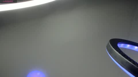 Carla online show from March 2026 04:42:02 AM