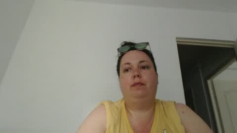 Snapshot of carlaruth chatting on July 2026 03:17:02 AM Carlaruth online show from July 2026 03:17:02 AM