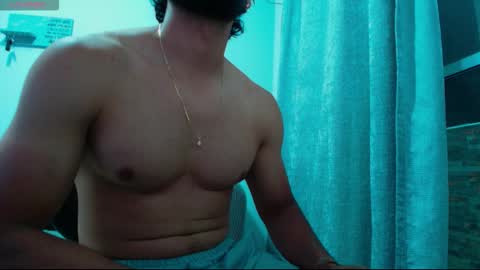 sebasfit online show from November 2025 11:54:01 PM