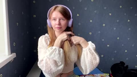 Kaayy  Its my first day here  online show from April 2026 08:04:01 AM