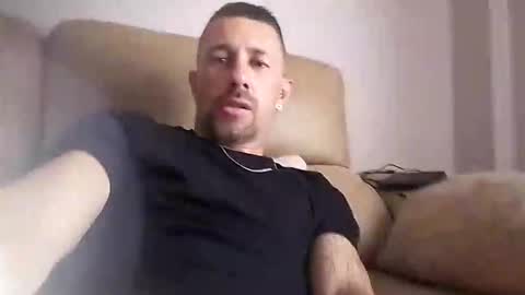carlosrm440882 online show from April 2026 02:44:02 PM