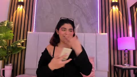 Snapshot of carlotta_velour chatting on March 2026 03:34:01 AM Carlotta Velour online show from March 2026 03:34:01 AM