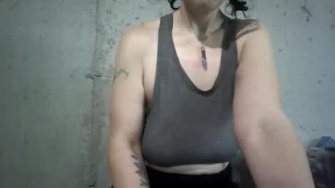 Carly Smiles online show from January 2025 03:19:01 PM