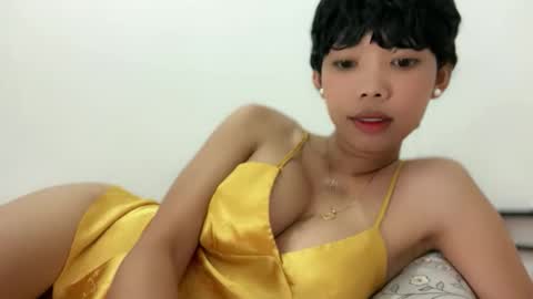 carmela online show from April 2026 04:40:01 AM