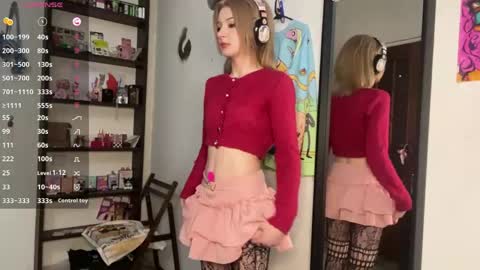 Elina online show from June 2026 09:54:02 PM