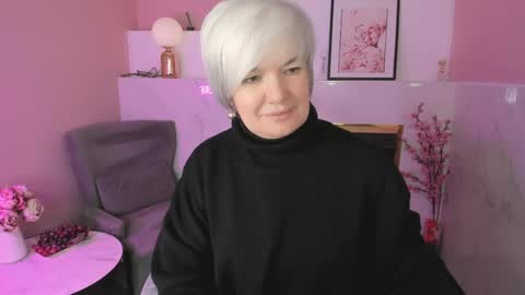 Carmen online show from April 2026 08:55:02 PM